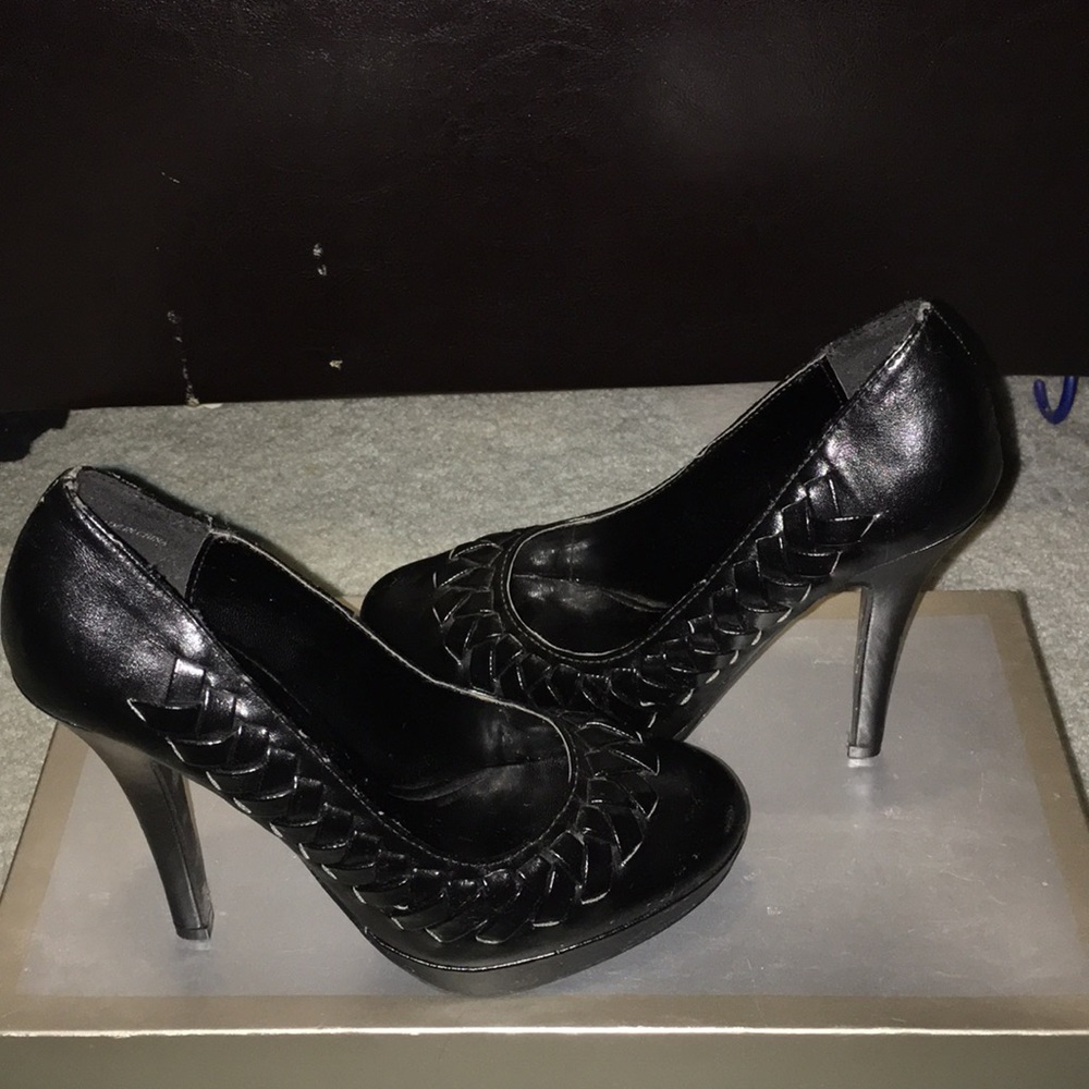 Forever 21 Faux Leather Pumps w braided detailing